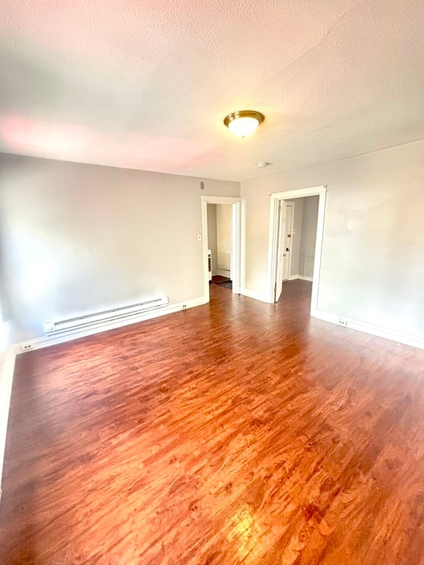 Primary Photo - 404 W Orange St