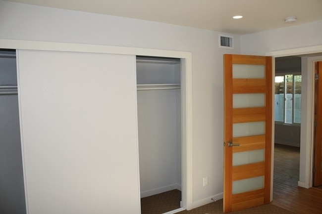 Foto del diseño de interior - Midtown Apartments