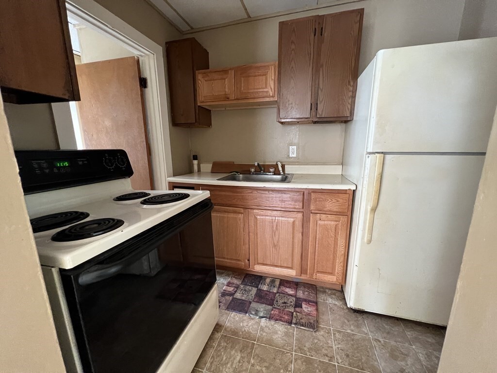 Foto principal - 143 4th St
