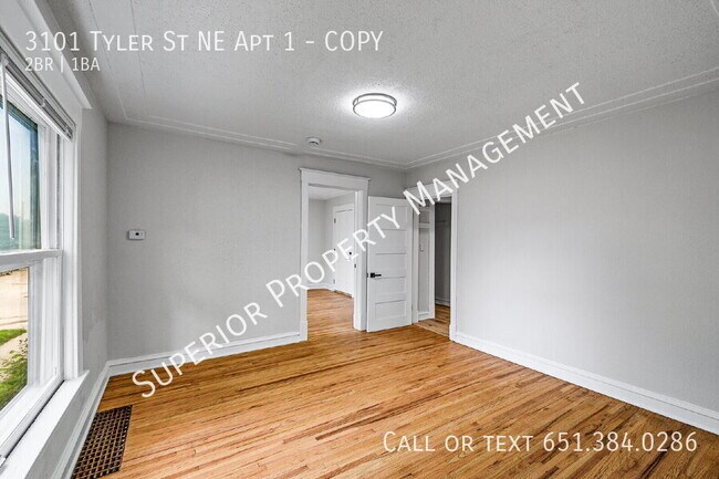 Building Photo - 3101 NE Tyler St