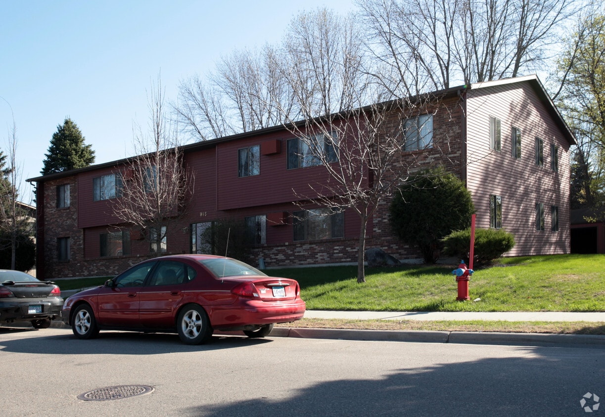 Building Photo - 985 Echo Dr