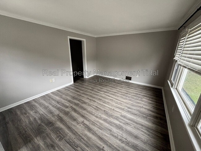 Building Photo - 602 Burksdale Rd