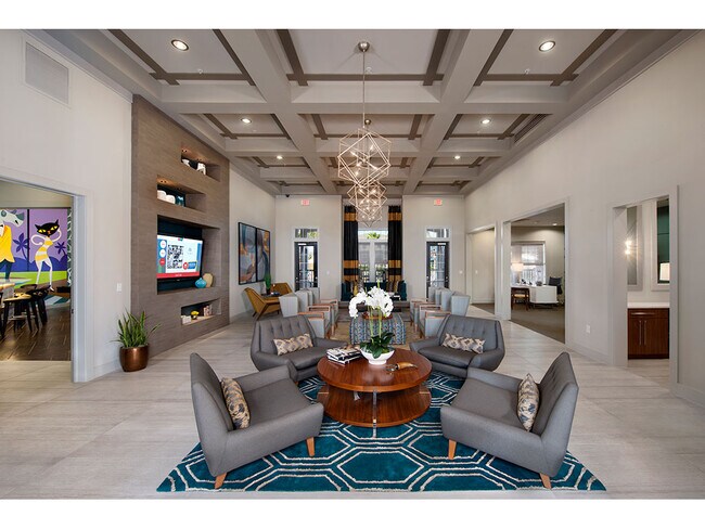 Building Photo - M North