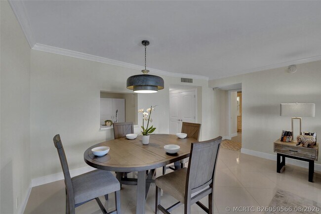 Foto del edificio - 5100 N Ocean Blvd
