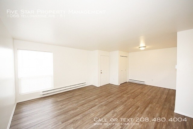 Building Photo - 1066 Yellowstone Ave