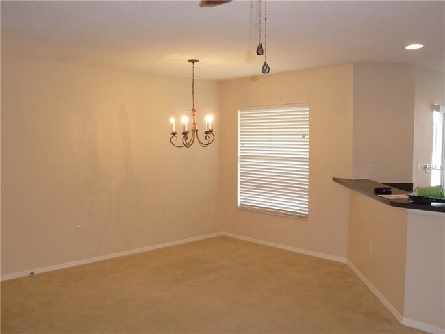 Building Photo - 2446 Edgewater Falls Dr