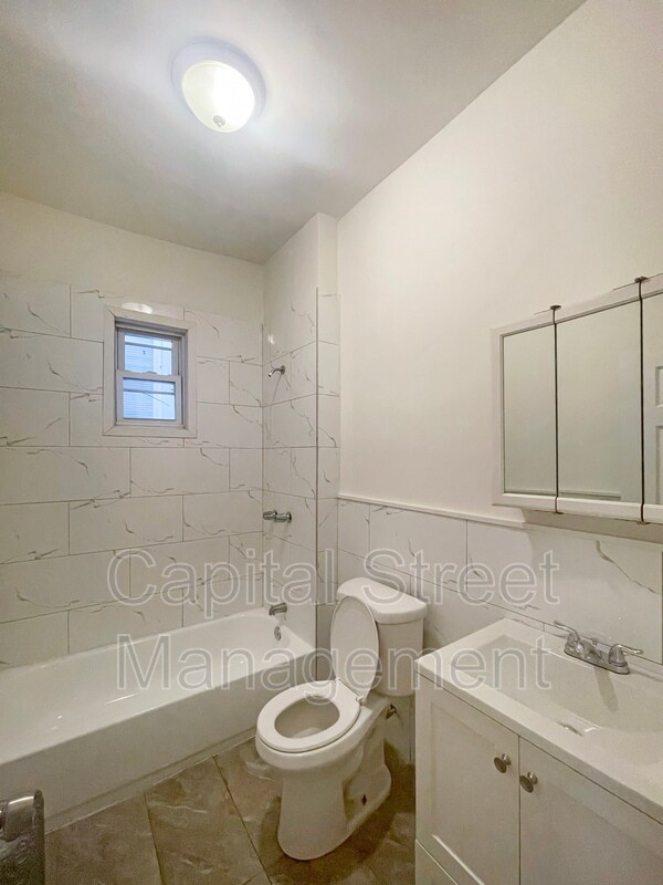 Foto del edificio - 38 N 6th St