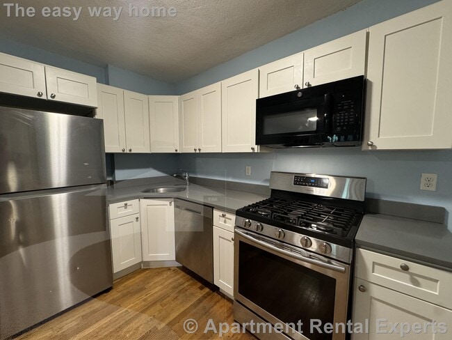 Photo - 68 Beacon St Apartment