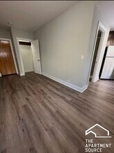 Building Photo - 725 St Johns Ave