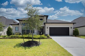Building Photo - 27427 Gardinia Ridge Dr