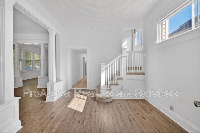 Foto del edificio - 1008 Grayson St