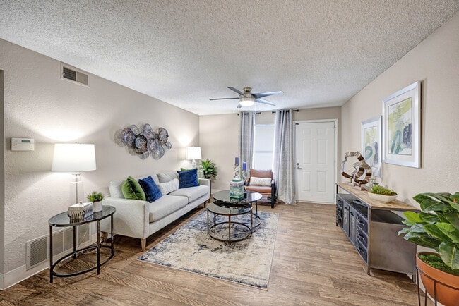 Short Term Apartments For Rent in Welby CO