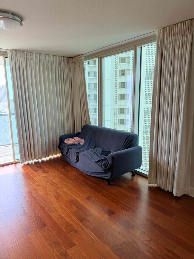 Foto del edificio - 1837 Kalakaua Ave