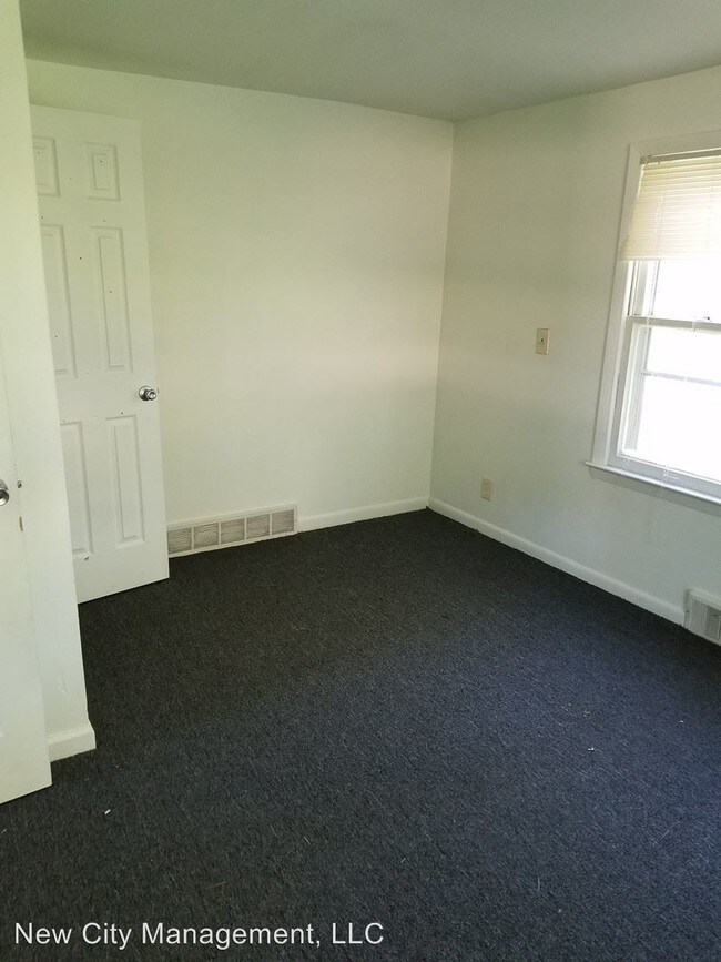 Foto del edificio - 2 br, 1 bath House - 1901 S Hawthorne Ave