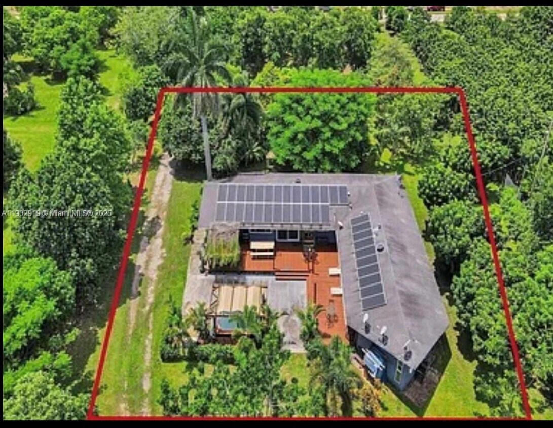 Foto principal - 37225 SW 214th Ave