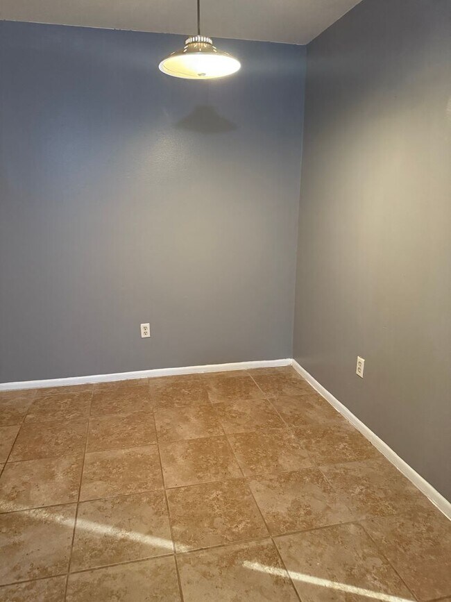 Foto del edificio - 1 Bd/1 Ba near UF- Apartment for Rent