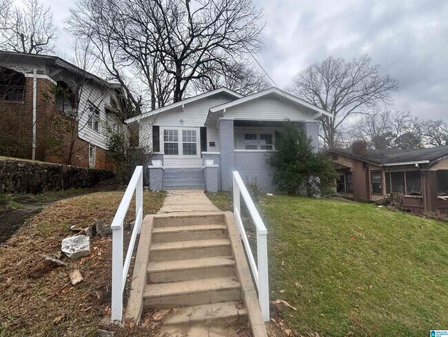 Foto del edificio - 1619 27th St W