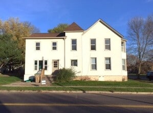 Building Photo - 103 Division St