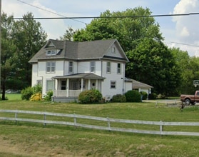 Building Photo - 1371 W Backbone Rd