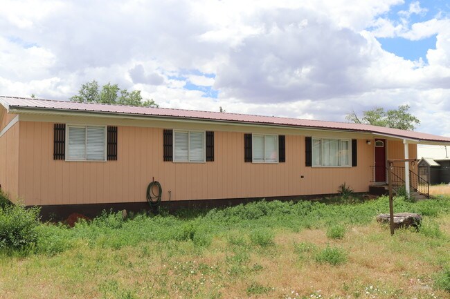 Building Photo - 357 W 300 N