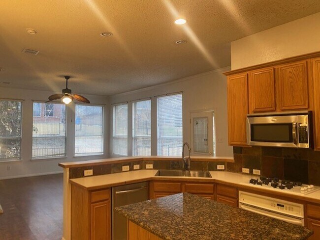 Foto del edificio - Charming Home in Coppell! LOCATION, LOCATION, LOCATION!