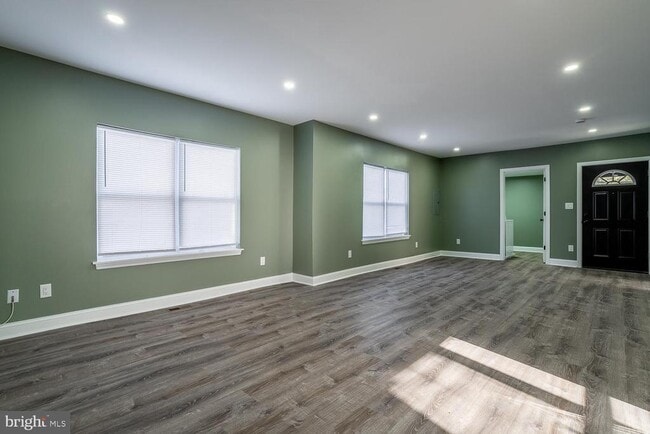 Building Photo - 95 New Freedom Rd