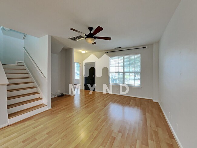 Building Photo - 236 Tobin Dr