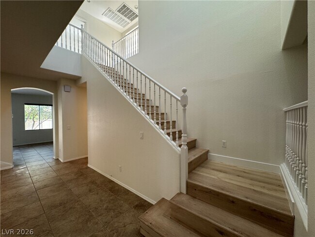 Foto del edificio - 1030 E Eldorado Ln