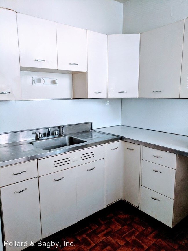Foto del edificio - 2708 Hanover Ave