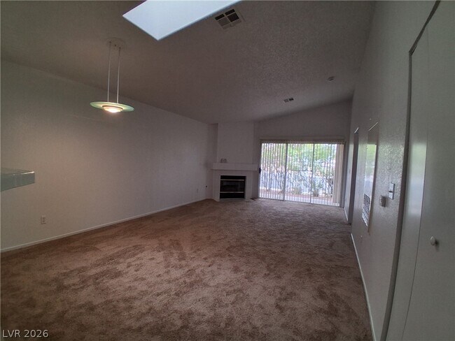 Foto del edificio - 7802 Kings Cove Ct