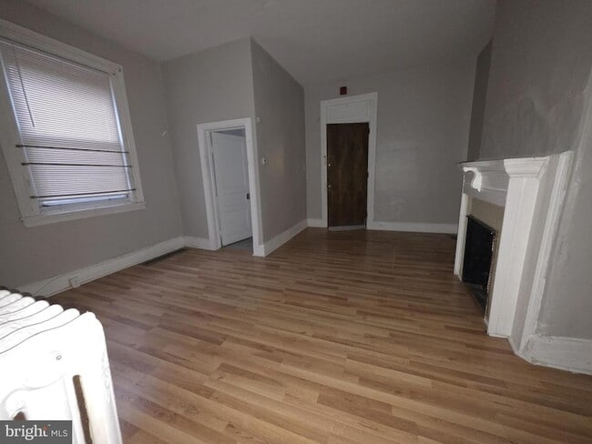 Foto del edificio - 4802 Chester Ave