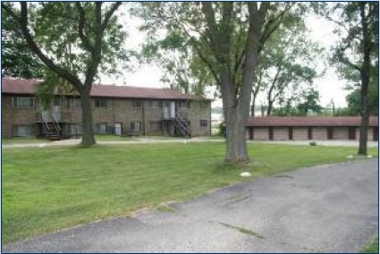 Primary Photo - 324 E Maple St