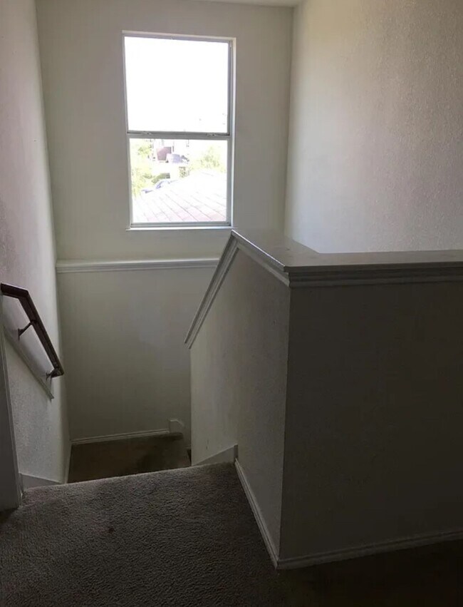 Foto del edificio - 2606 Skyview Knoll Ct