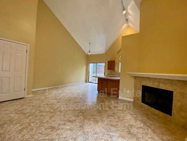 Foto del edificio - 9221 Ellerbe Rd