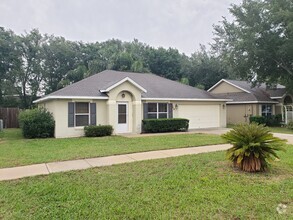 Building Photo - 3848 Bayshore Cir