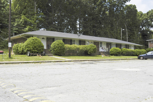 Building Photo - Marketplace Apartments