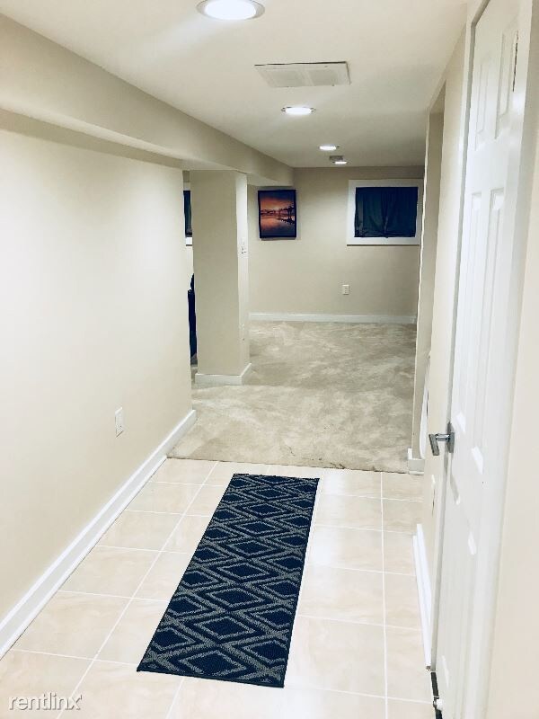 Building Photo - 1 br, 1 bath Townhome - 5739 9th ST