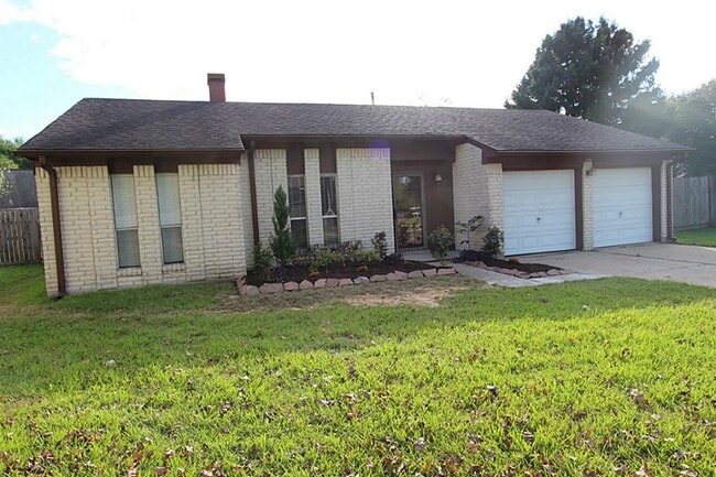 Foto del edificio - 4330 Maple Cross Dr