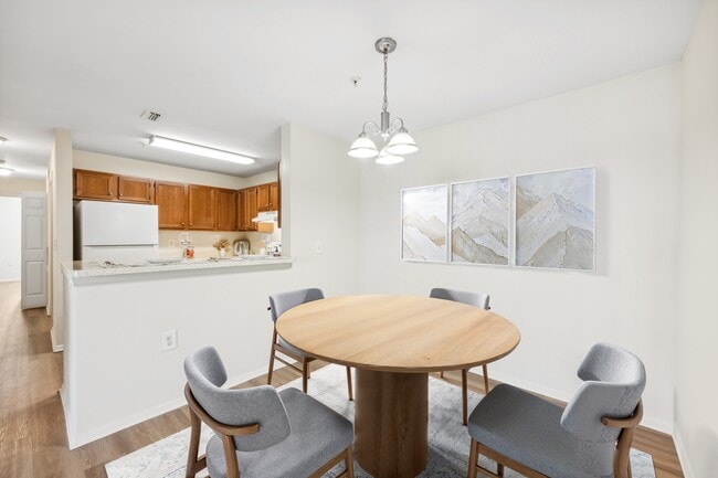Building Photo - Riverwoods Apartments, Riverwoods at Lake Ridge Apartments & Riverwoods at Towne Square Townhomes