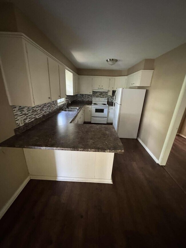 Foto del edificio - Cute 3 bedroom house in southwest Springfi...