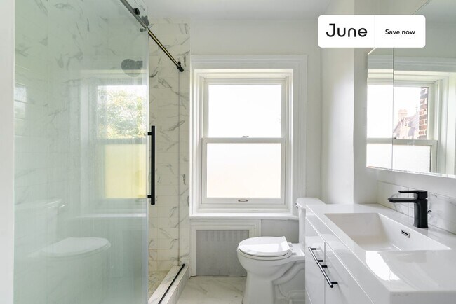 Foto del edificio - 211 Lafayette Ave