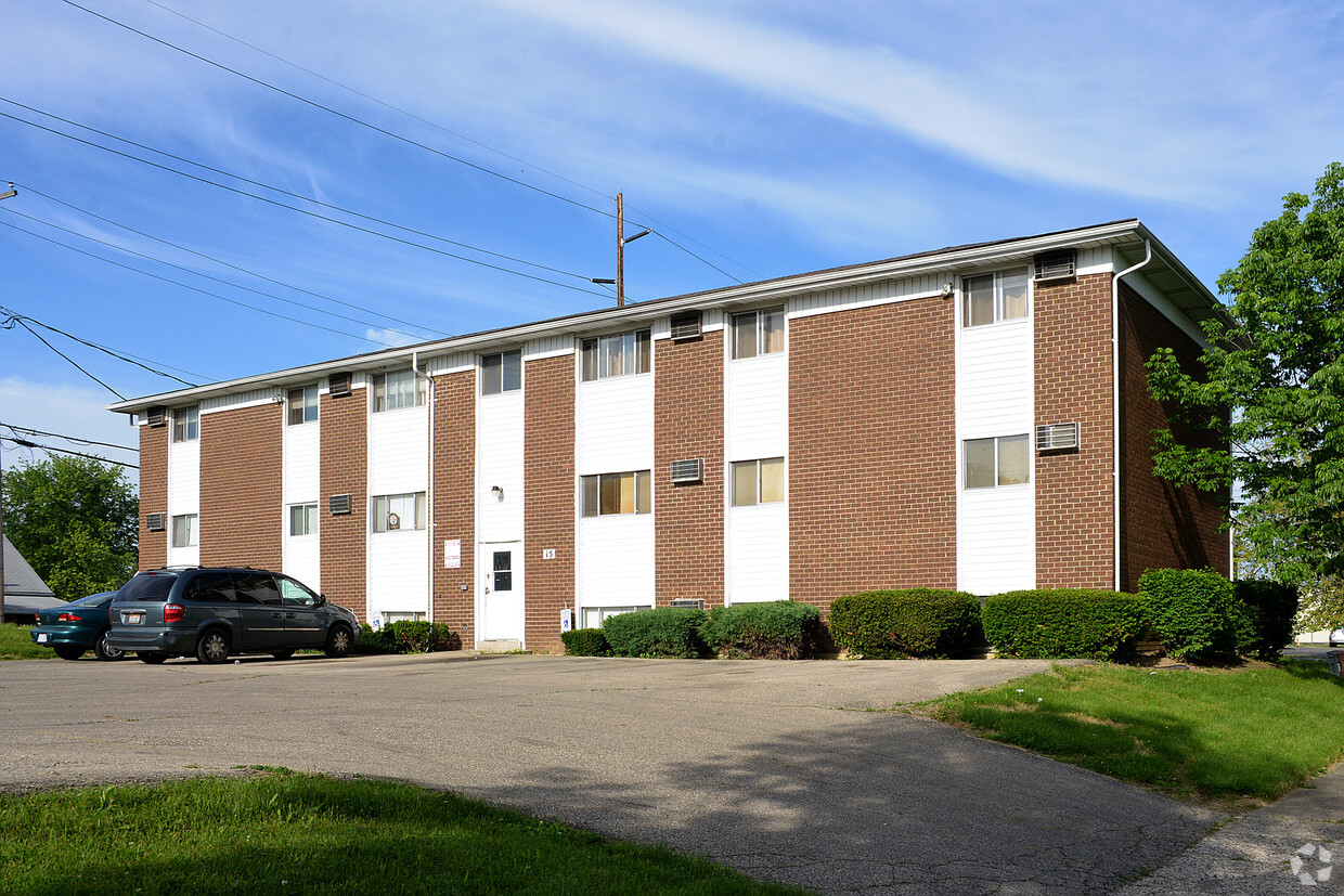 Primary Photo - 15 Beth Ln