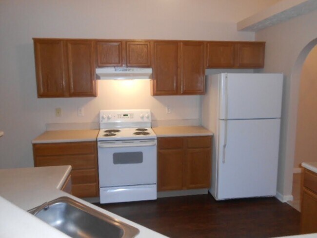 Foto del edificio - 368 Evergreen Cir