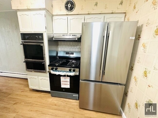 Building Photo - South Canarsie 4 Bed/2.5 Bath Beautiful Ho...