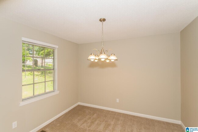 Foto del edificio - 436 15th Ln NW