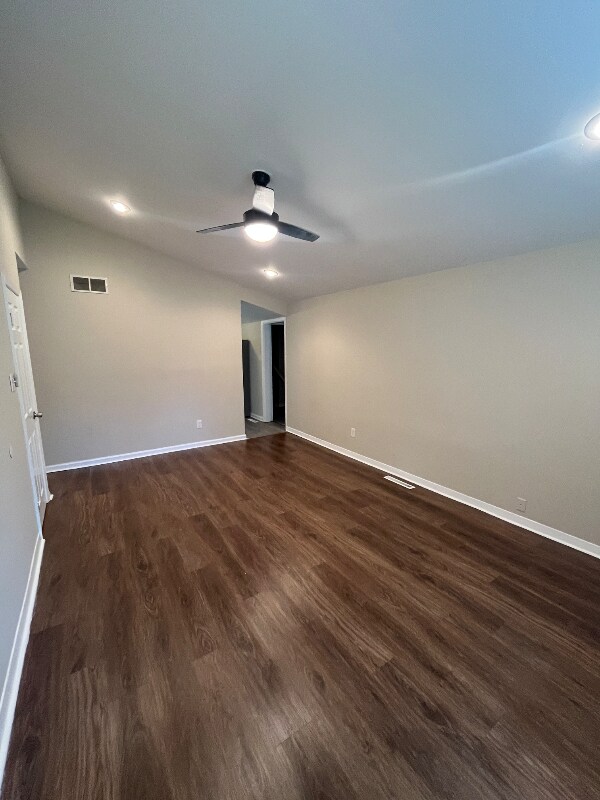 Foto del edificio - 5206 Monticello Ave