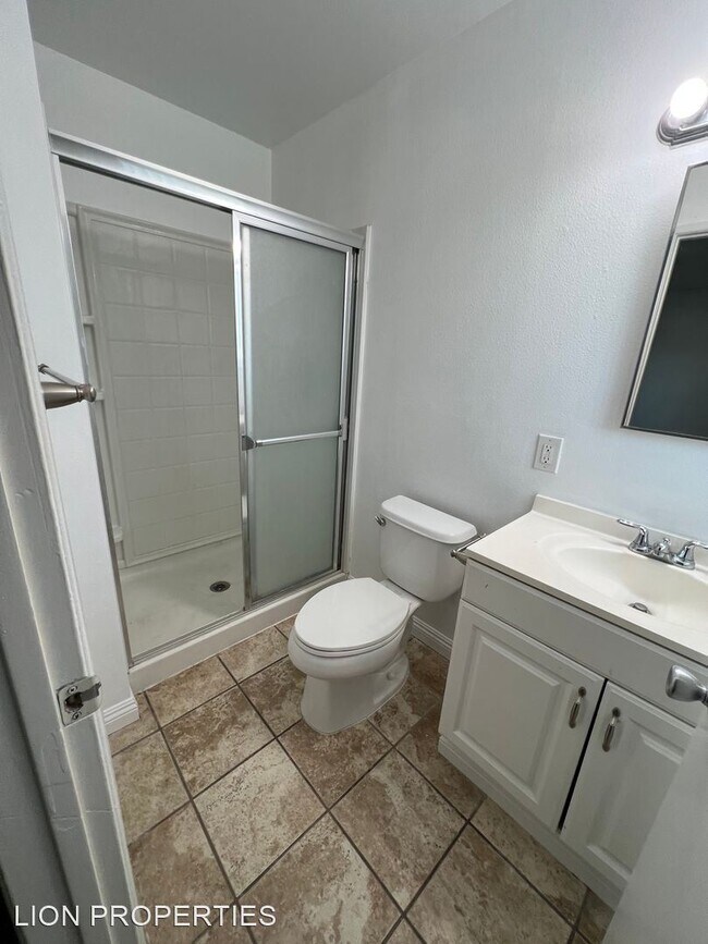 Building Photo - 4 br, 2 bath House - 10342 KUKUI DRIVE