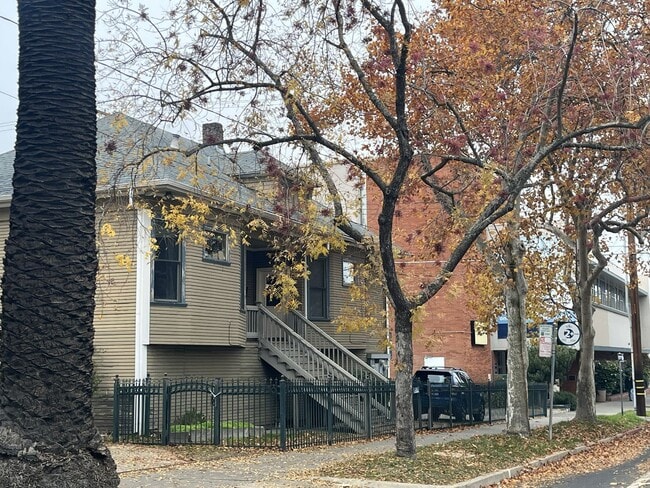 Building Photo - SAC 1518