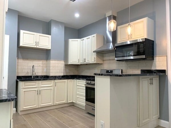 Primary Photo - 23 Athelwold St