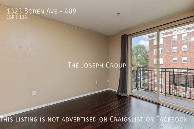 Building Photo - Amazing 1 bed/1bath on First Hill